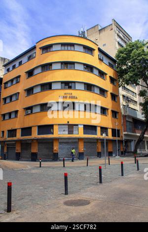 März 2024. Caracas, Venezuela. Kolonialarchitektur im Stadtzentrum Stockfoto