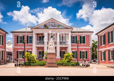 Nassau, Bahamas - 19. August 2018: Das Bahamian Parliament Building ist das Haus des House of Assembly des Parlaments der Bahamas Stockfoto
