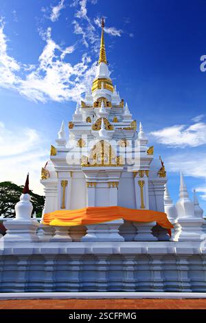 Wat Phra Borommathat Chaiya Worawihan, ein alter Tempel im Bezirk Chaiya, Provinz Surat Thani, südlich von Thailand Stockfoto