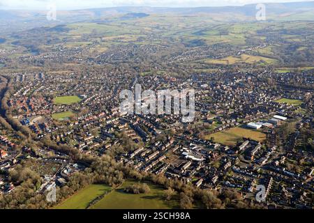 Aus der Vogelperspektive der Stadt Marple, Greater Manchester (früher in Cheshire), aus dem Westen nach Osten Stockfoto