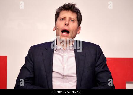 Sam Altman, Mitgründer und CEO von OpenAI, Podiumsdiskussion in der TU Berlin, DEU, Berlin, 07.02.2025 *** Sam Altman, Mitgründer und CEO von OpenAI, Podiumsdiskussion an der TU Berlin, DEU, Berlin, 07 02 2025 Stockfoto