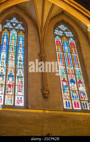Innenaufnahme des St. Martin's Minster in Colmar, Departement Haut-Rhin, Elsass, Frankreich, nur für redaktionelle Zwecke. Stockfoto