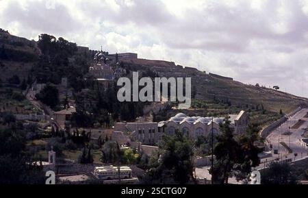 Die Kirche Gethsemane und die Kirche Maria Magdalena auf dem Ölberg in Jerusalem. [Automatisierte Übersetzung] Stockfoto