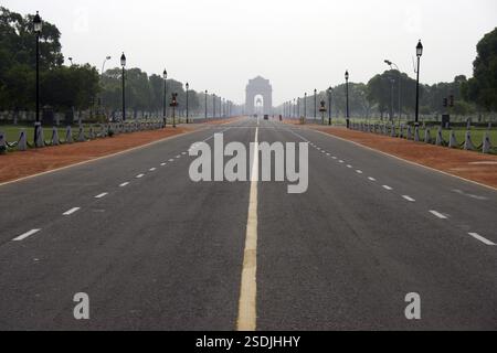 Rajpath Road führt zum India Gate, Neu-Delhi, Indien, Asien Stockfoto