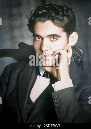 Federico Garcia Lorca (1898-1936) um 1919 - spätere Färbung Stockfoto