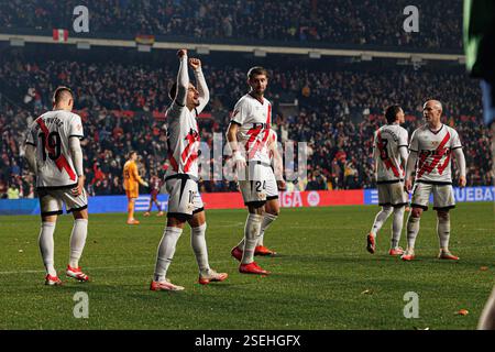 Alvaro Garcia Rivera (Rayo Vallecano) feierte, nachdem er während des LaLiga EA SPORTSPIELS zwischen den Teams von Rayo Vallecano und Real Valladolid CF im Estadio de Vallecas ein Tor geschossen hatte. Endergebnis: Rayo Vallecano 1:0 Real Valladolid CF Stockfoto
