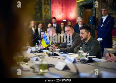 ROM, ITALIEN - 10. Januar 2025 - der ukrainische Präsident Wolodymyr Zelenskyj traf sich mit dem italienischen Präsidenten Sergio Mattarella. Der Präsident der Ukraine sagt Stockfoto