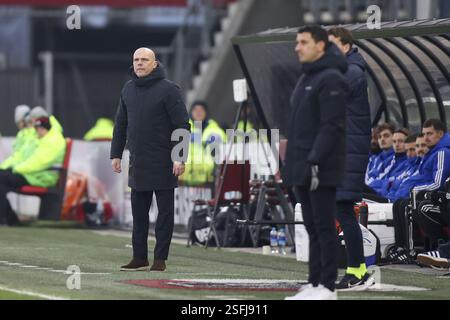 Alkmaar, Niederlande. Februar 2025. ALKMAAR - 02.09.2025, AFAS-Stadion. Niederländischer Eredivisie Football 2024/2025, während des Spiels AZ - PEC Zwolle. Beschreibung: Pro Shots/Alamy Live News Stockfoto