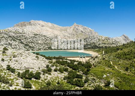 Cuber, knstliche Wasserspeicher an den Hngen des Puig Major, Escorca,  Naturpark der Sierra de Tramuntana, Mallorca, Balearen, Spanien, Europa  Stockfotografie - Alamy