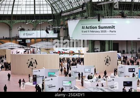 Paris, Frankreich. Februar 2025. Dieses Foto vom 10. Februar 2025 zeigt den Veranstaltungsort des AI Action Summit im Grand Palais in Paris. Der Gipfel, der am 10. Und 11. Februar stattfindet, konzentriert sich auf fünf Hauptthemen: KI im öffentlichen Interesse, Zukunft der Arbeit, Innovation und Kultur, Vertrauen in KI und Global KI Governance. Quelle: Gao Jing/Xinhua/Alamy Live News Stockfoto