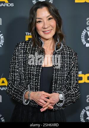 Beverly Hills, Usa. Februar 2025. Michelle Yeoh nimmt am Samstag, den 8. Februar 2025, an den 77. Jährlichen Directors Guild of America Awards im Beverly Hilton Hotel in Beverly Hills, Kalifornien, Teil. Foto: Chris Chew/UPI Credit: UPI/Alamy Live News Stockfoto