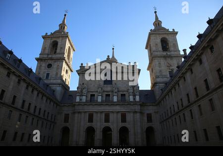 Spanien. Kloster El Escorial. Erbaut von Juan Bautista de Toledo, 1563-1584. San Lorenzo del Escorial. Spanien. Stockfoto