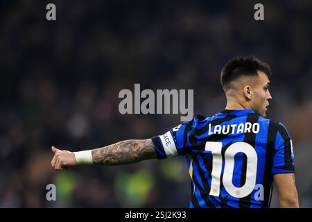 Mailand, Italien. 10. Februar 2025. Lautaro Martinez vom FC Internazionale ist während des Fußballspiels der Serie A zwischen dem FC Internazionale und dem ACF Fiorentina aktiv. Quelle: Nicolò Campo/Alamy Live News Stockfoto