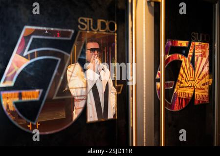 Halston 2021TV Serie USA Regie: Daniel Minahan Staffel 1, Folge 4: Die Party über Ewan McGregor Stockfoto