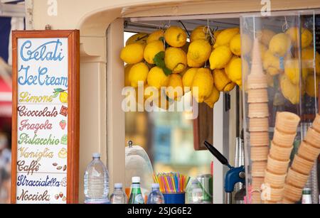 Zitrone-Eis-Kiosk in Capri, Italien. Stockfoto