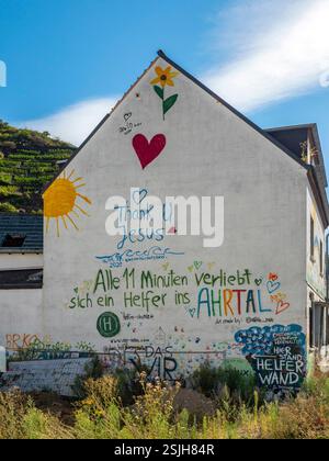 Das berühmte Helferhaus in Dernau, Ahr, Ahrtal, Eifel, Rheinland-Pfalz, Deutschland Stockfoto