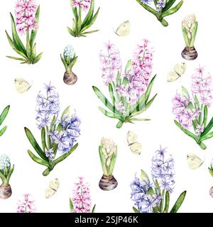 Nahtloses Muster von Frühlingsblumen Hyazinthen und Motten Aquarellillustration auf weißem Hintergrund. Handgezeichnete Kerzenblumen für Blumenmotive in zarten Pastelltönen Stockfoto