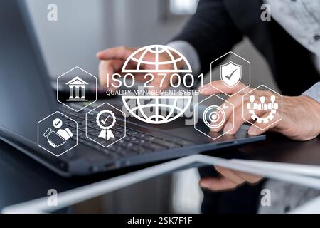 Informationssicherheitsmanagement-Standard-System, ISO 27001-Zertifizierung Sicherheitsinformationsstandard. Anforderungen, Zertifizierung, Management, Stand Stockfoto