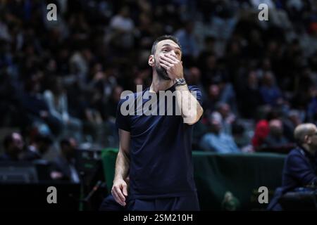 Turin, Italien. Februar 2025. Germani Brescia vs Bertram Derthona Tortona, italienischer Basketball Cup Männer Spiel in Turin, Italien, 12. Februar 2025 Credit: Independent Photo Agency/Alamy Live News Stockfoto