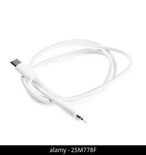 Ein USB-Ladekabel isoliert auf weiß Stockfoto