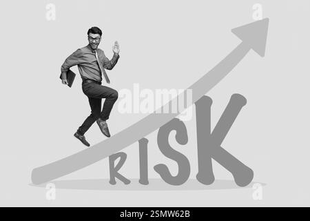 Collage-Kunstwerke Bild eines Mini-Schwarzweiß-Gamma-Typen, der Kletterer rennt und aufwuchs Risikopfeil isoliert auf lackiertem Hintergrund Stockfoto