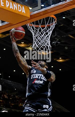Turin, Italien, Italien. Februar 2025. Turin, Italien - 12. Februar 2025, INALPI Arena: .V56 in Aktion während der Lega Basket LBA Frecciarossa Final Acht, Spiel zwischen Virtus Segafredo Bologna und EA7 Emporio Armani Milano am 12. Februar 2025 in Turin, Italien. (Kreditbild: © Tonello Abozzi/Pacific Press via ZUMA Press Wire) NUR REDAKTIONELLE VERWENDUNG! Nicht für kommerzielle ZWECKE! Stockfoto