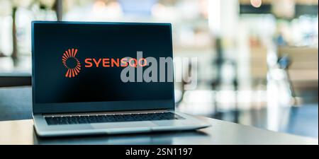 POZNAN, POL - 19. Dezember 2024: Laptop mit Logo von Syensqo Stockfoto
