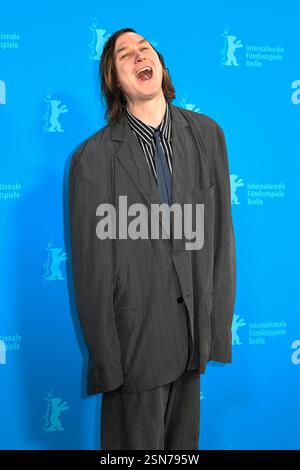 Lars Eidinger Schauspieler beim Photocall zum Kino Film das Licht bei den 75. Internationale Filmfestspiele Berlin im Hotel Grand Hyatt am 13.02.2025 in Berlin Berlin Deutschland *** Lars Eidinger Schauspieler beim Photocall zum Film das Licht beim 75. Internationalen Filmfestival Berlin im Hotel Grand Hyatt am 13. Februar 2025 in Berlin Berlin Stockfoto