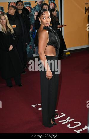 London, Großbritannien. Februar 2025. Naomi Ackie bei Mickey 17 Weltpremiere auf dem Cineworld Leicester Square. Quelle: Nils Jorgensen/Alamy Live News Stockfoto