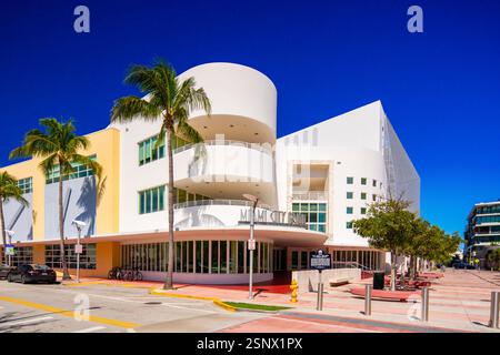 Miami Beach, FL, USA - 7. Februar 2025: Stockfoto Miami City Ballet Art Deco District Building Stockfoto