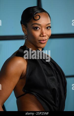London, Großbritannien. Februar 2025. Naomi Ackie nahm am 13. Februar 2025 an der Weltpremiere von Mickey 17 am Leicester Square in London Teil. Foto: Stuart Hardy/ABACAPRESS. COM Credit: Abaca Press/Alamy Live News Stockfoto