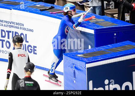Mailand, Italien. Februar 2025. MAILAND, ITALIEN - 14. FEBRUAR: Arianna Sighel von Italien während des ISU World Tour Final 2024-2025 im Unipol Forum Assago am 14. Februar 2025 in Mailand (Foto: Andre Weening/Orange Pictures) Credit: Orange Pics BV/Alamy Live News Stockfoto