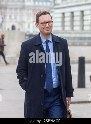 London, England, Großbritannien. Februar 2025. DARREN JONES, Chief Secretary of the Treasury, kommt beim HM Treasury an. (Kreditbild: © Tayfun Salci/ZUMA Press Wire) NUR REDAKTIONELLE VERWENDUNG! Nicht für kommerzielle ZWECKE! Stockfoto
