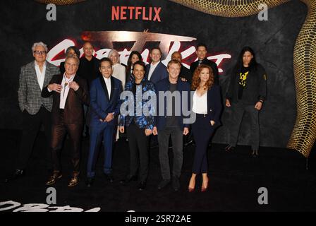 LOS ANGELES, KALIFORNIEN - 12. FEBRUAR: Besetzung und Crew, darunter Nathaniel Oh, Owen Morgan, Khalil Everage, Rayna Vallandingham, Tamlyn Tomita, Patrick Stockfoto