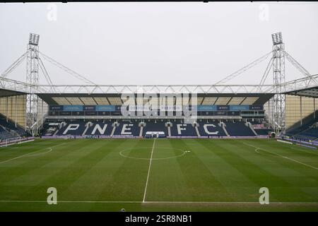 Deepdale, Preston, Großbritannien. Februar 2025. EFL Championship Football, Preston North End gegen Burnley; alle Seiten der Tribüne Credit: Action Plus Sports/Alamy Live News Stockfoto