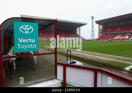 Oakwell Stadium, Barnsley, England - 15. Februar 2025 Allgemeine Ansicht des Bodens - vor dem Spiel Barnsley gegen Huddersfield Town, Sky Bet League One, 2024/25, Oakwell Stadium, Barnsley, England - 15. Februar 2025 Credit: Arthur Haigh/WhiteRosePhotos/Alamy Live News Stockfoto