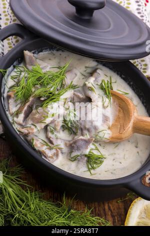 Traditionelle türkische Kuttelsuppe, Iskembe Corbasi und Schlagsäuresuppe Stockfoto