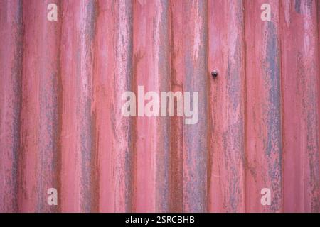 Rostrotes Gewelltes Metall Mit Wandstruktur Stockfoto