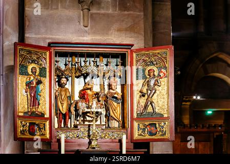 Triptyque Saint roch, Saint Maurice und Saint Nicolas. Straßburger Kathedrale oder die Kathedrale unserer Lieben Frau von Straßburg, auch bekannt als Straßburger Minste Stockfoto