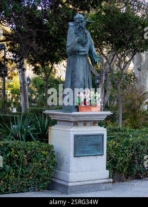 CADIZ, SPANIEN - 13. MÄRZ 2016: Denkmal für Fray Diego José de Cádiz im Alameda Apodaca-Garten Stockfoto