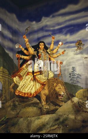 Durga Puja Festival, Göttin Idol auf Löwen, Kalkutta Kalkutta Kalkutta, Westbengalen, Indien, Asien Stockfoto