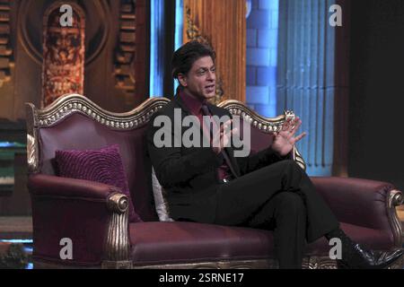 Bollywood-Schauspieler Shahrukh Khan auf den Sets der neuen Talkshow Kuch Bhi Ho Sakta Hai veranstaltet von Bollywood-Schauspieler Anupam Kher Mumbai Stockfoto