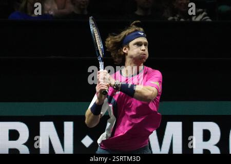 Andrey Rublev aus Russland reagiert auf die ABN AMRO Open 2025, ATP 500 Tennis-Veranstaltung am 7. februar 2025 in Rotterdam, Niederlande. Foto Laurent Lairys / ABACAPRESS. COMAndrey Rublev aus Russland reagiert auf die ABN AMRO Open 2025, ATP 500 Tennis-Veranstaltung am 7. februar 2025 in Rotterdam, Niederlande. Foto Laurent Lairys / Psnewz Stockfoto
