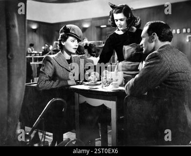 KURZE BEGEGNUNG [BR 1945] CELIA JOHNSON, AVIS SCOTT [?], TREVOR HOWARD Datum: 1945 Stockfoto
