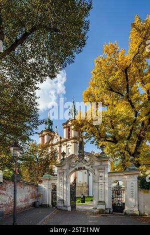 Krakau, Krakau, Kazimierz, Polen, die Skaleczna Straße führt zur Basilika St. Michael Erzengel. Ulica Skałeczna wiodąca do Bazylika Stockfoto