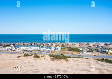 Nags Head aus der Vogelperspektive von Jockey's Ridge mit Blick auf das Meer Stockfoto