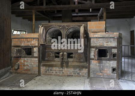 Großes Krematorium des ehemaligen Konzentrationslagers Dachau, heute KZ-Gedenkstätte, Dachau bei München, Bayern, Deutschland, Europa Stockfoto