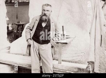 Auguste Rodin. Porträtfotografie des französischen Bildhauers Francois Auguste René Rodin (1840–1917) in seinem Atelier von Dornac, 1887-1917 Stockfoto