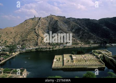 Maota und Mohan Bari, Terrassengarten, Blick von Amber Fort, Jaipur, Rajasthan, Indien, Asien Stockfoto