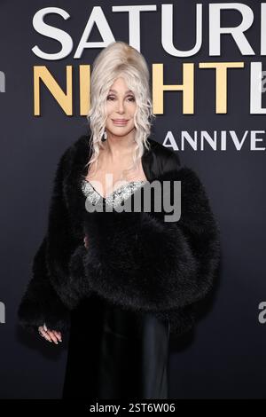 New York, USA. Februar 2025. SNL50: DER ROTE TEPPICH -- im Bild: Cher am Sonntag, 16. Februar 2025 -- (Foto von Jamie McCarthy/NBC via Credit: SIPA USA/Alamy Live News Stockfoto